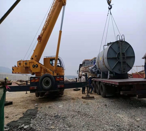 曲靖铭成 吊车出租、叉车装卸与货物运输打包的一站式服务